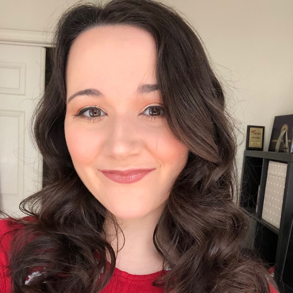 Meet your Posher, Leah